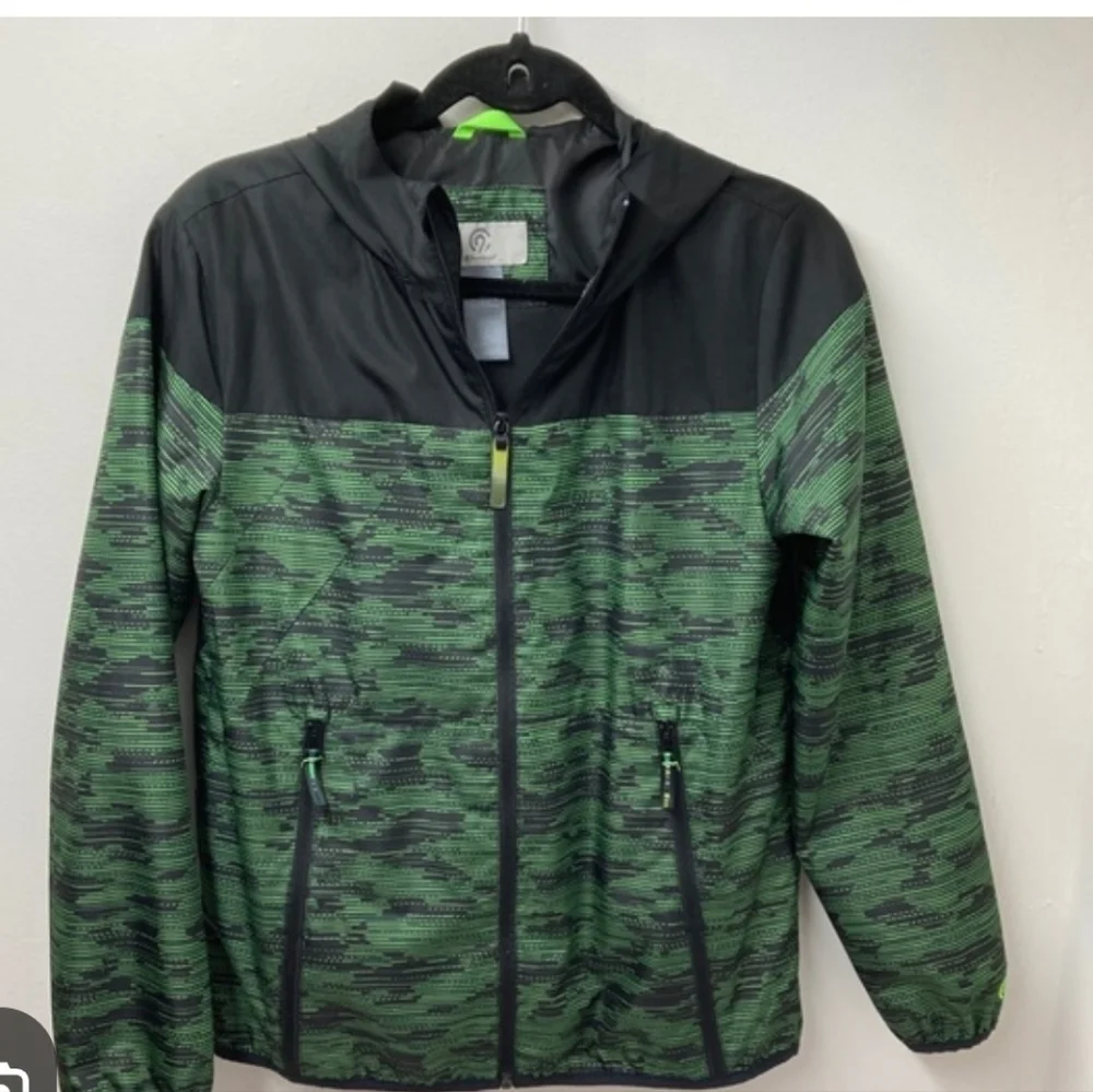 Champion C9 Boy's Windbreaker  Size S (6-7)